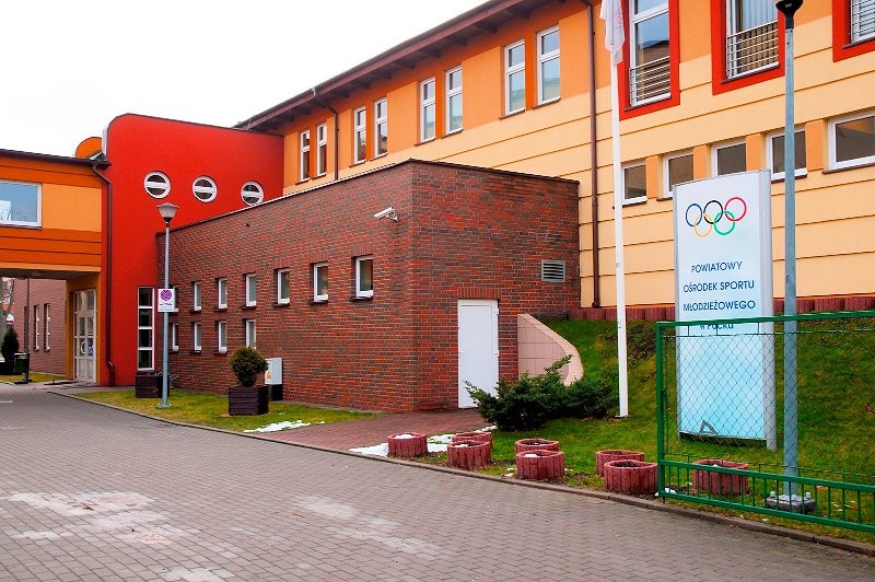 Powiatowy Orodek Sportu Modzieowego - budynek