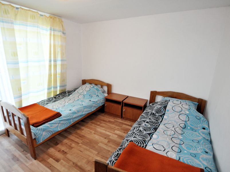 OW STA� - domki campingowe - przyk�adowy pok�j