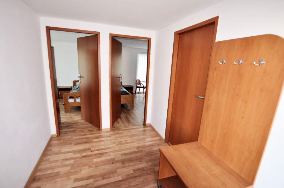 OW STA� - domki campingowe - korytarz